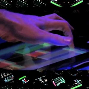 Lemur — легендарный мультитач-контроллер MIDI и OSC — теперь и для iOS