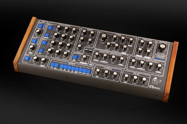 GS Music e7 - мультитембральный полифонический аналоговый синтезатор