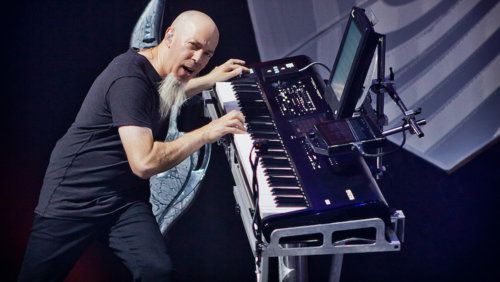 Jordan Rudess из Dream Theater познакомил с его живой клавиатурой