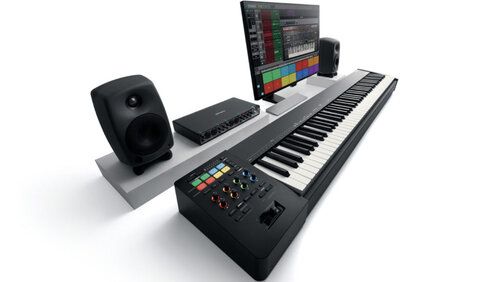 Roland представил MIDI-контроллер A-88MKII совместимый с грядущим MIDI 2.0